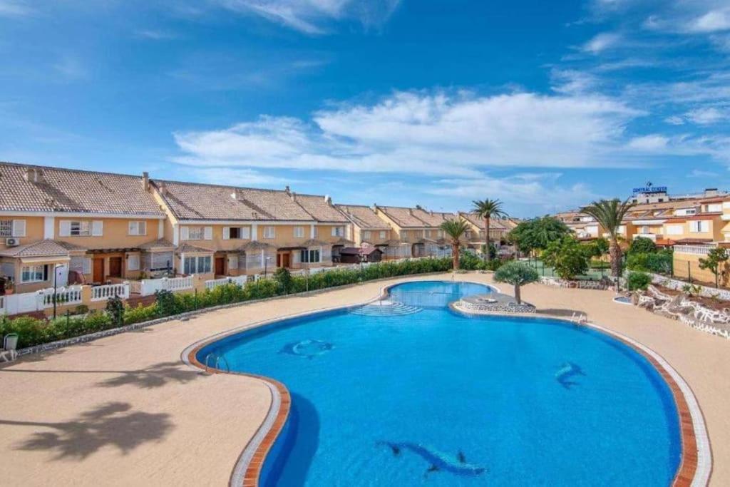 Апартаменты Adosado En Costa Adeje Плая-де-лас-Америкас Экстерьер фото